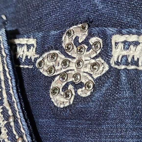 MISS ME BLING STUDDED STRAIGHT DENIM JEAN - Picture 3 of 14